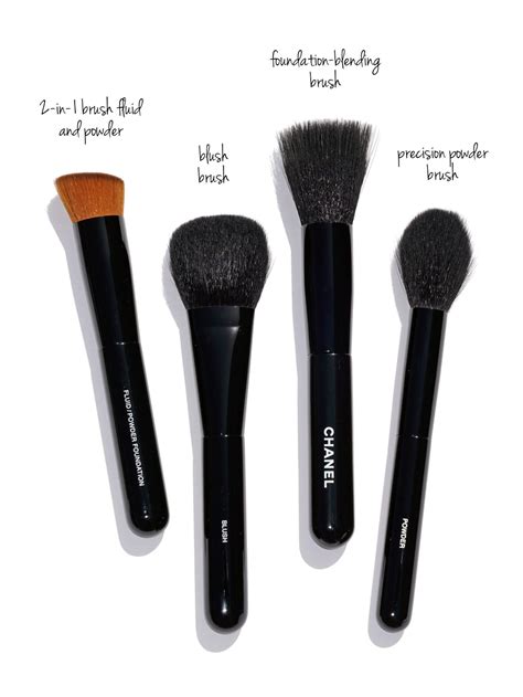 chanel liquid foundation brush